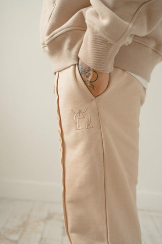 Triple tan split hem pants - Faveloworldwide